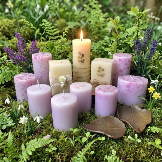 Velas lilas